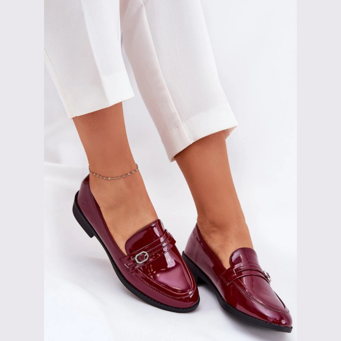 Mocassins en cuir verni – Élégance intemporelle