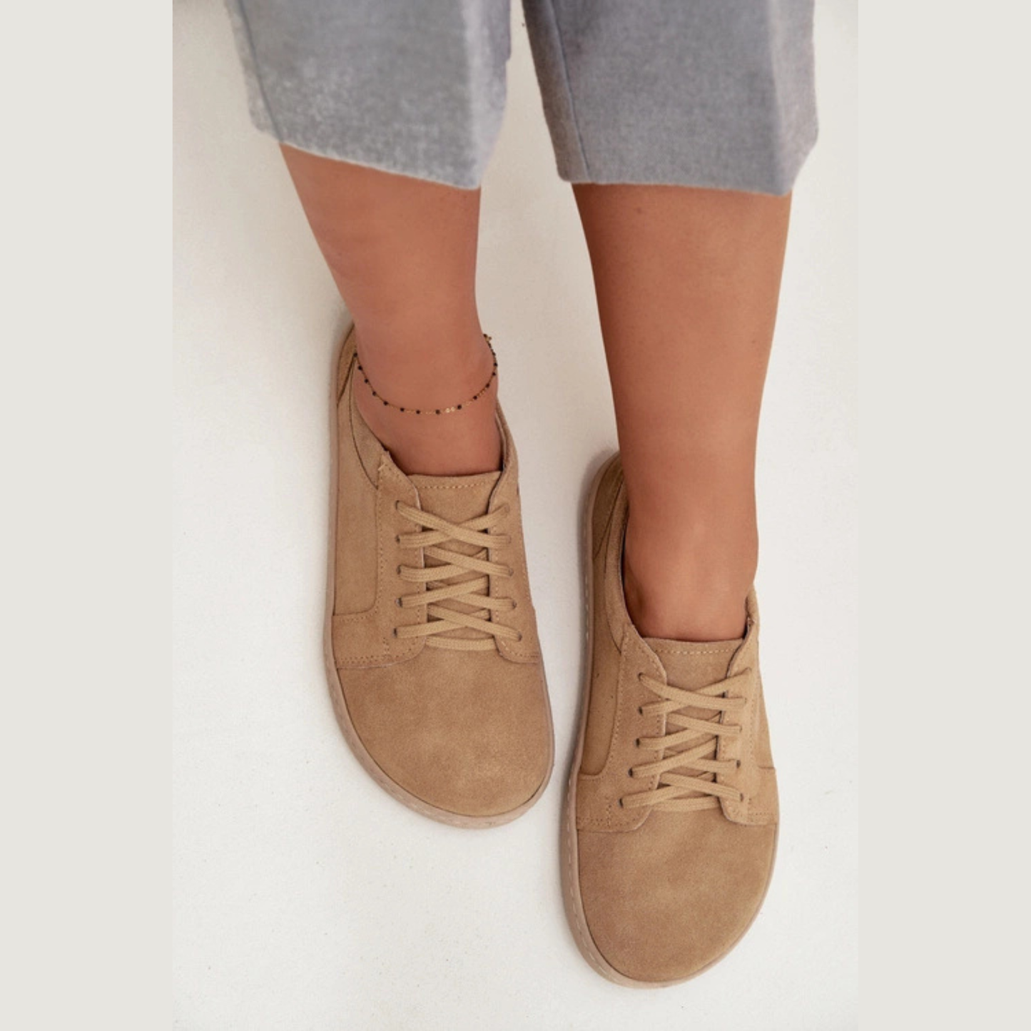 Baskets Féminines en Cuir – L’Alliance du Confort et du Style