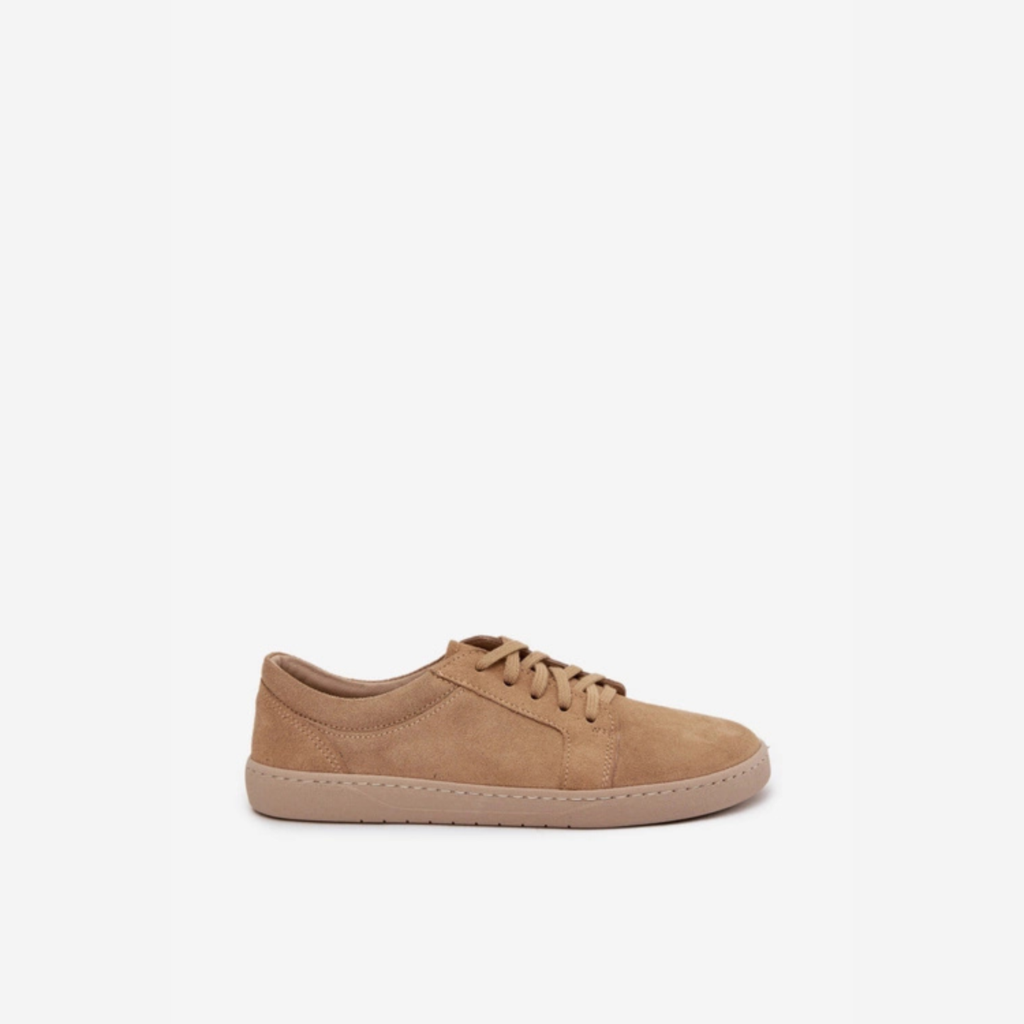 Baskets Féminines en Cuir – L’Alliance du Confort et du Style