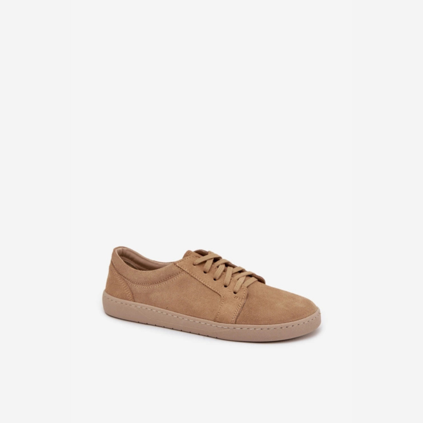 Baskets Féminines en Cuir – L’Alliance du Confort et du Style