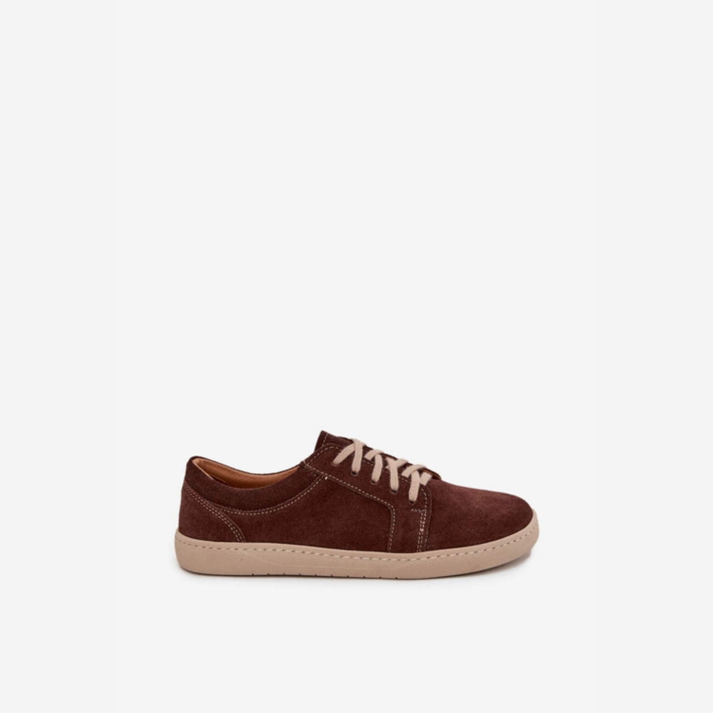 Baskets Féminines en Cuir – L’Alliance du Confort et du Style