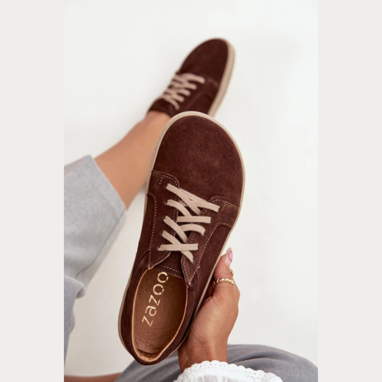 Baskets Féminines en Cuir – L’Alliance du Confort et du Style