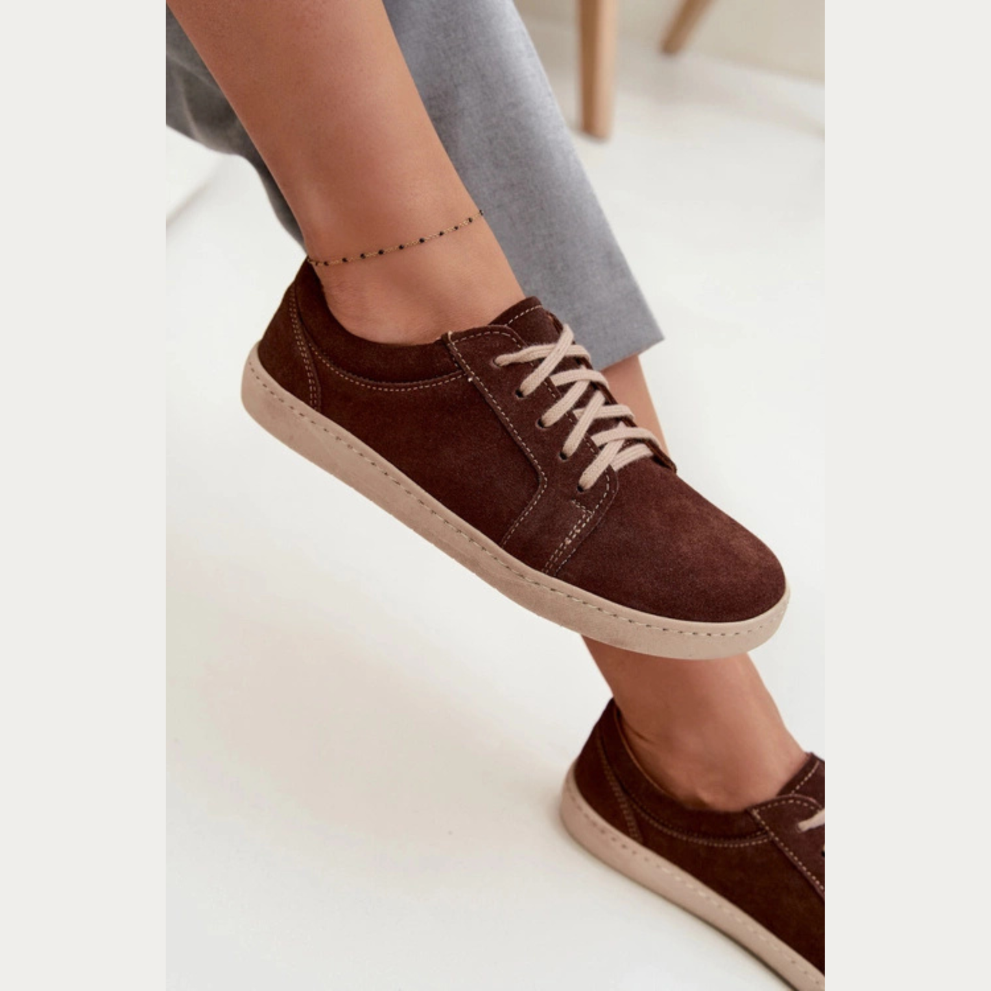Baskets Féminines en Cuir – L’Alliance du Confort et du Style