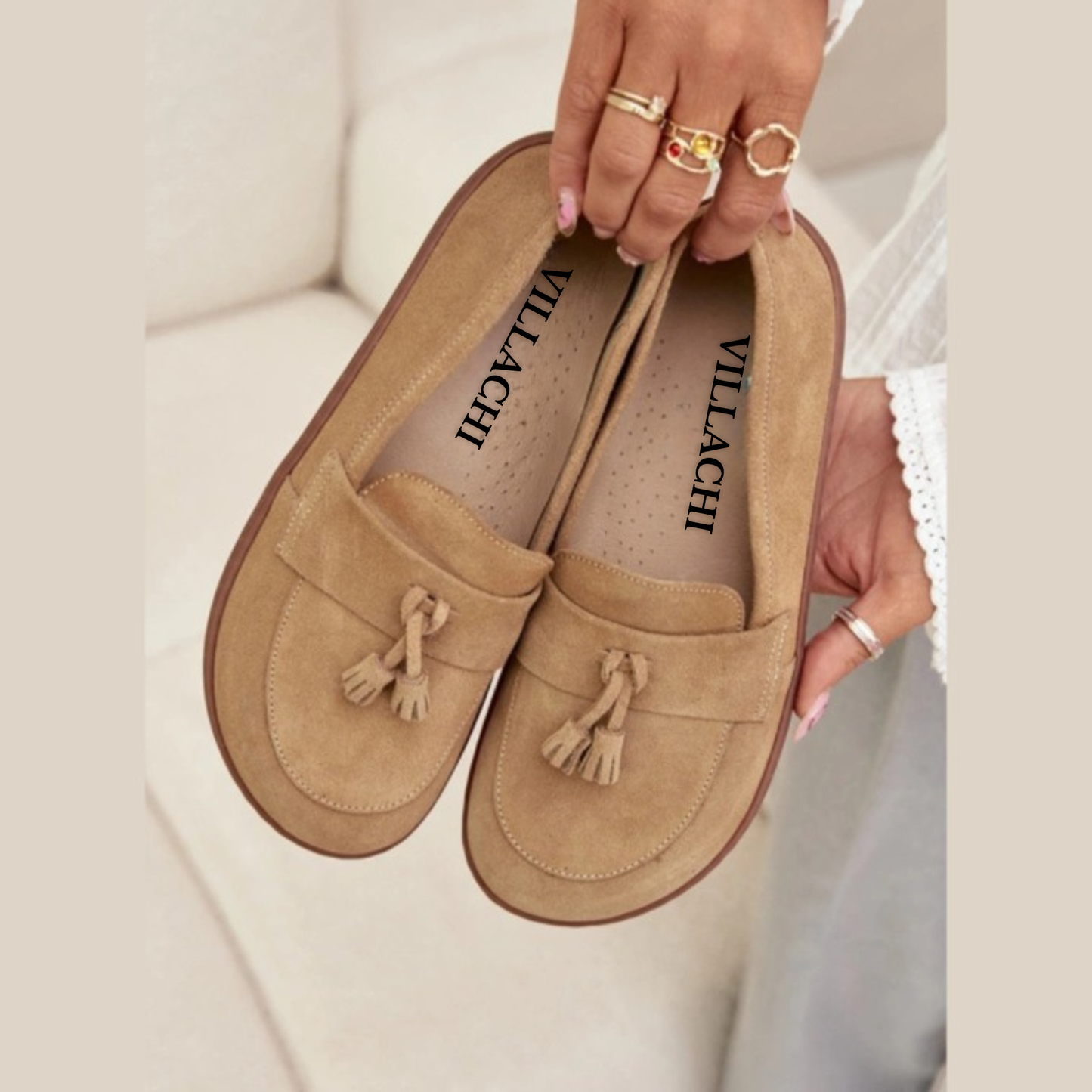 Mocassins légères confortables semelle fine pompons à l'avant