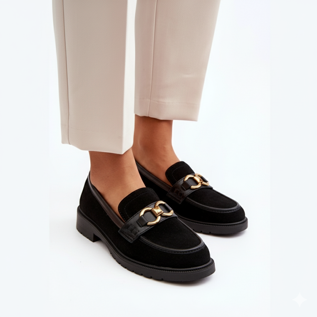 Loafers femmes –classique avec talon bas et boucle dorée