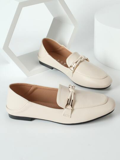 Loafers femme, chic décontracté britannique