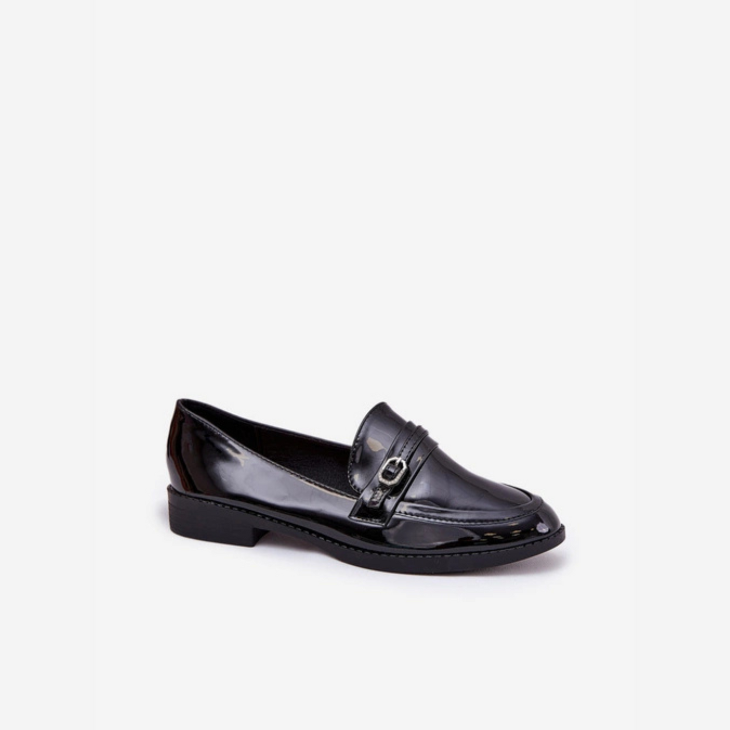 Mocassins en cuir verni – Élégance intemporelle