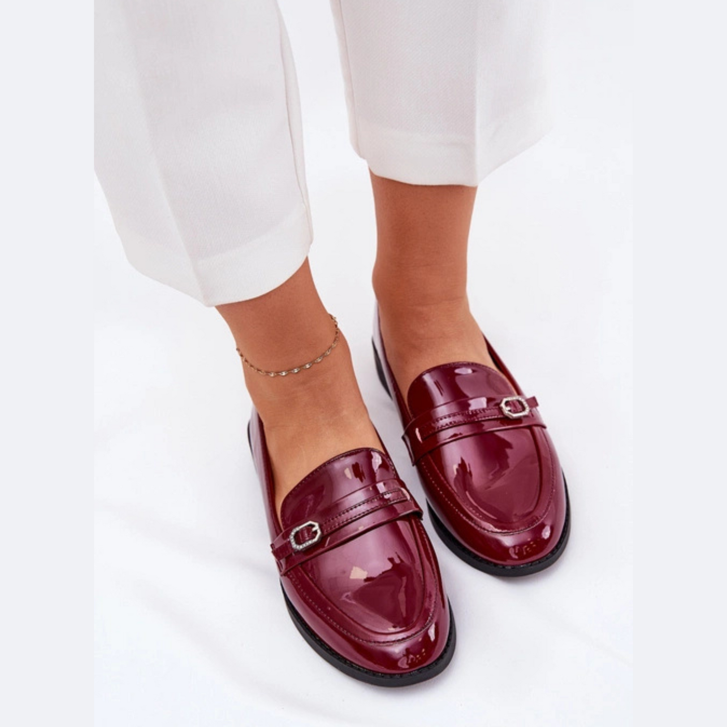 Mocassins en cuir verni – Élégance intemporelle