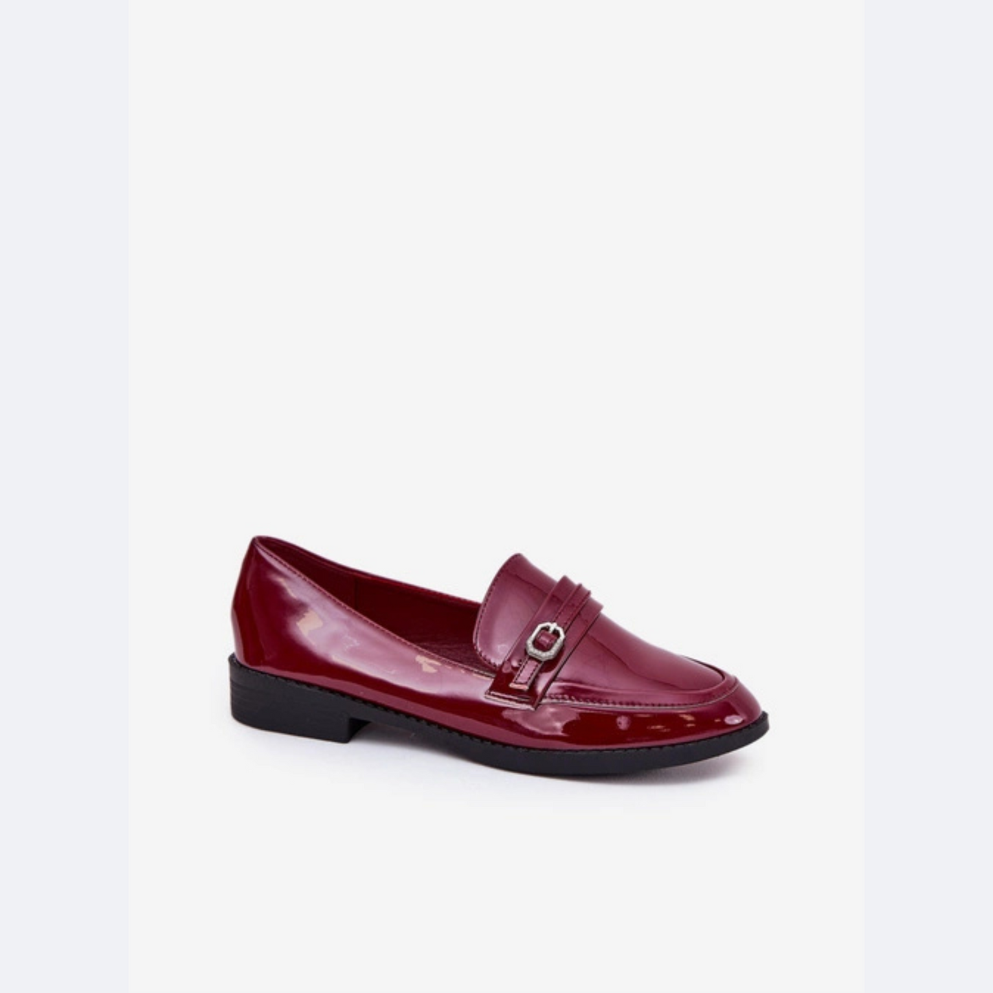 Mocassins en cuir verni – Élégance intemporelle