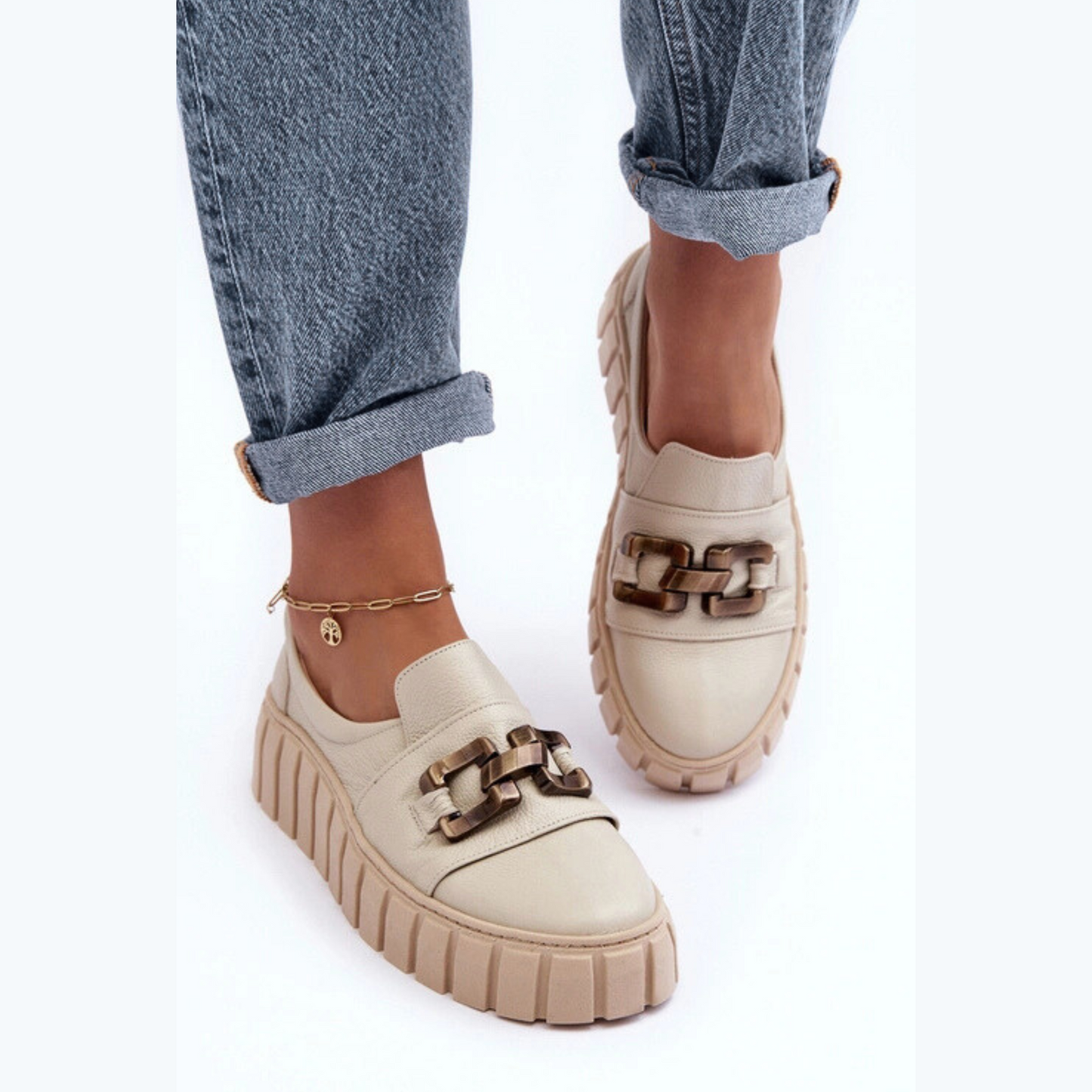 Loafer classique, pratique et luxueuse– boucle élégante