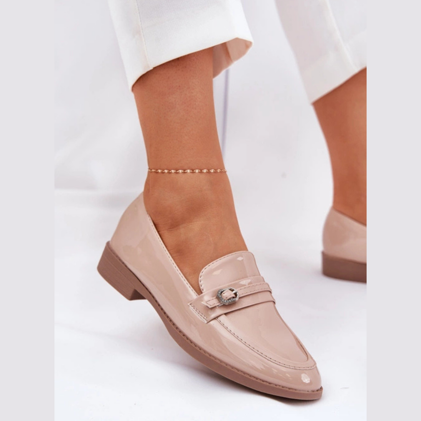Mocassins en cuir verni – Élégance intemporelle