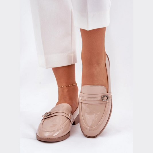 Mocassins en cuir verni – Élégance intemporelle