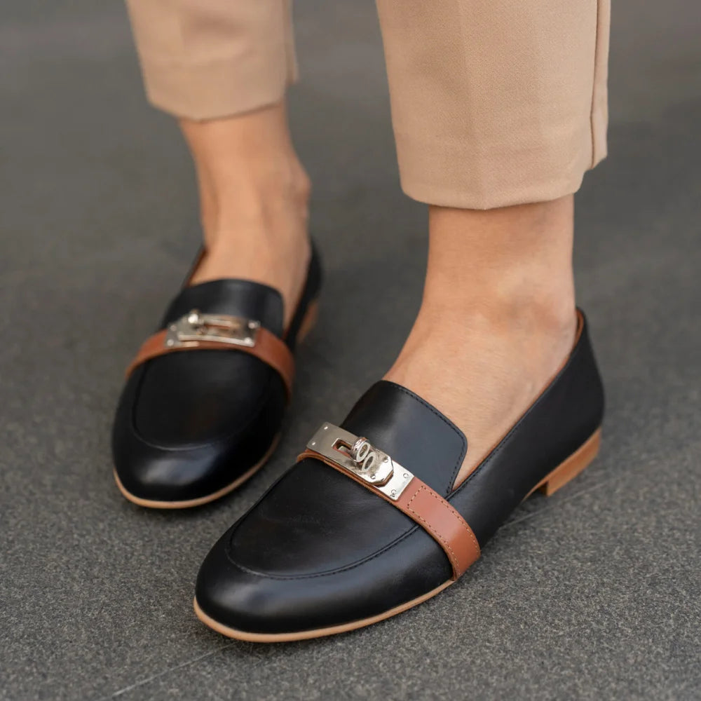 Mocassins Cuir – Style raffiné touche métallique